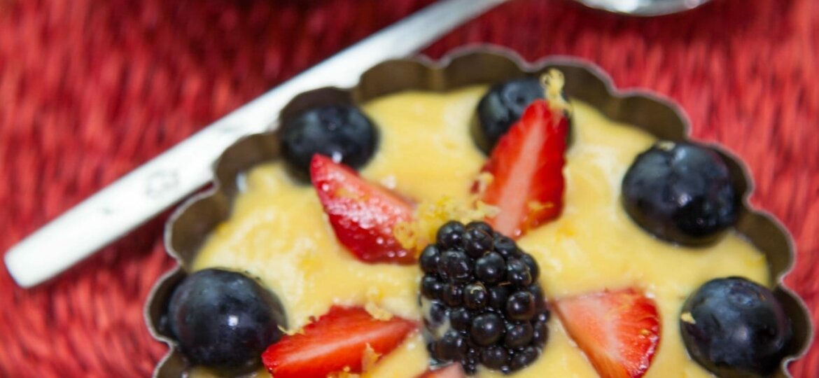 Lemony Passion Fruit Pie-min